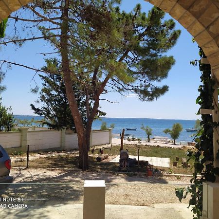 Apartmani Ana Vir Extérieur photo