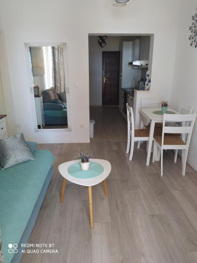 Apartmani Ana Vir Extérieur photo